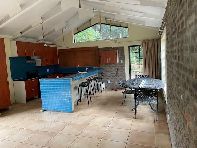 6 Bedroom Property for Sale in Walkerville Gauteng