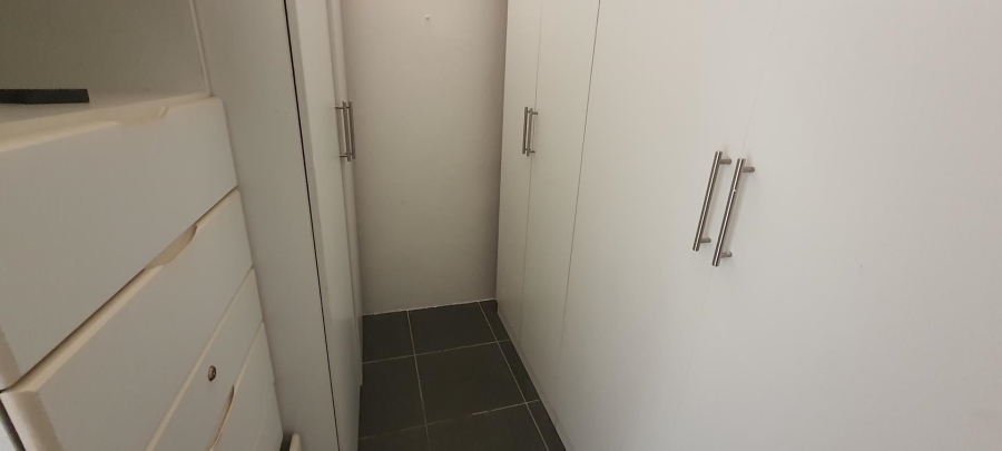 6 Bedroom Property for Sale in Walkerville Gauteng