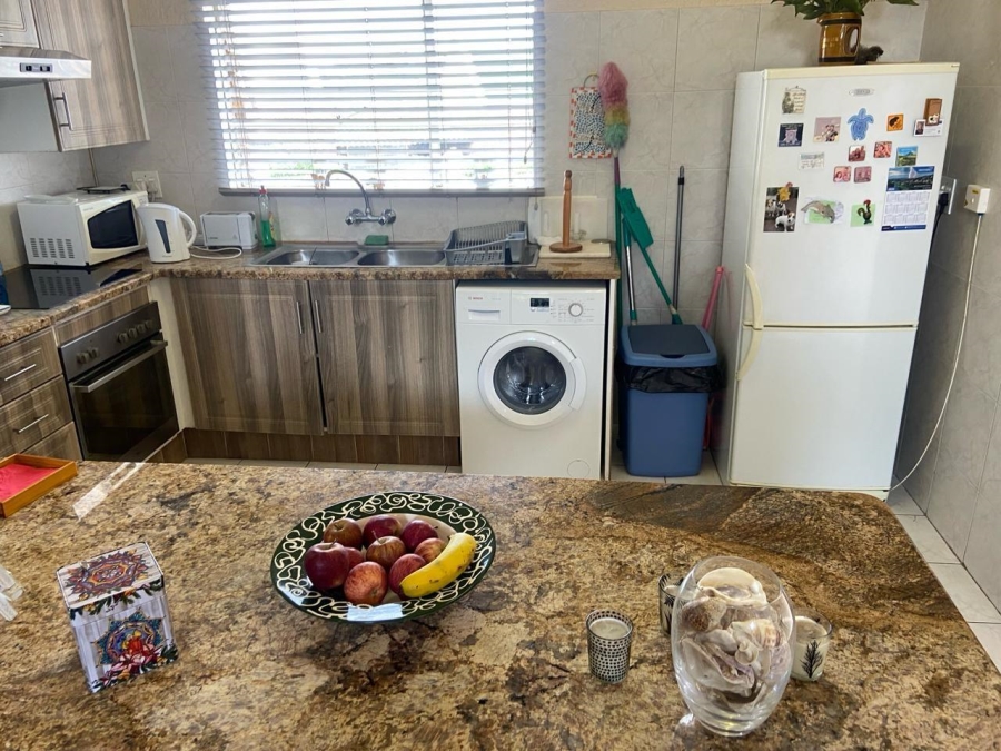 2 Bedroom Property for Sale in Oakdene Gauteng