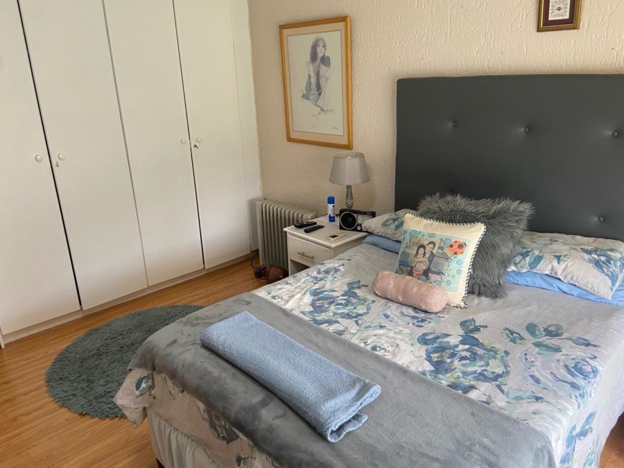 2 Bedroom Property for Sale in Oakdene Gauteng