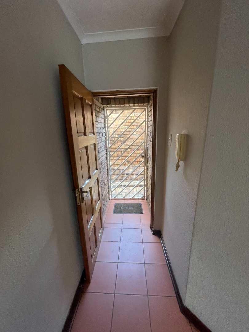 2 Bedroom Property for Sale in Randhart Gauteng
