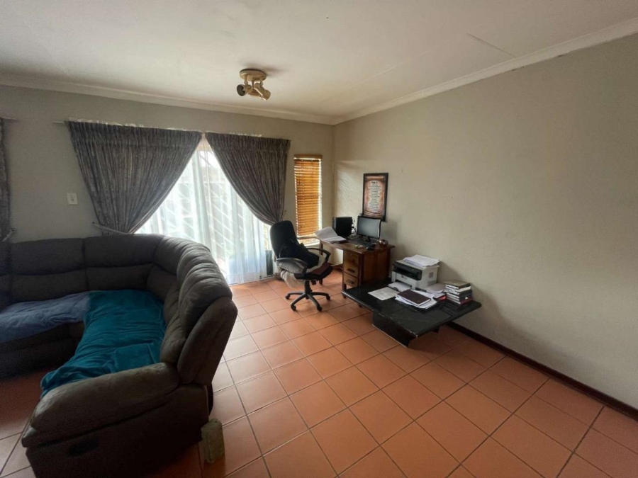 2 Bedroom Property for Sale in Randhart Gauteng