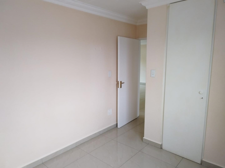 2 Bedroom Property for Sale in Meyersdal Gauteng