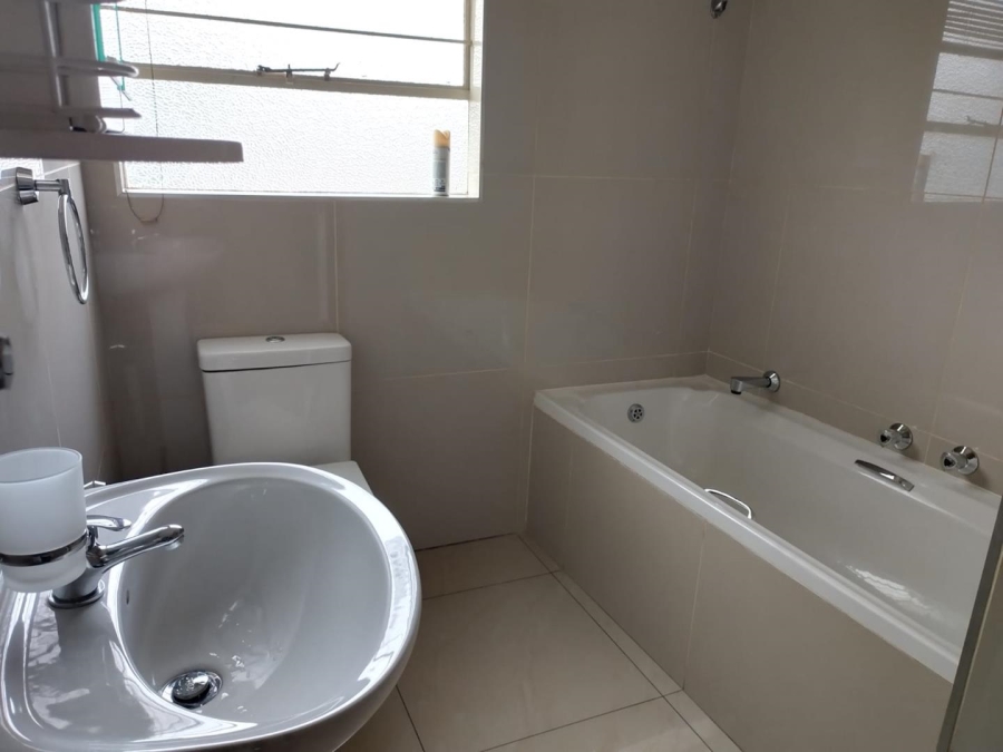 2 Bedroom Property for Sale in Meyersdal Gauteng