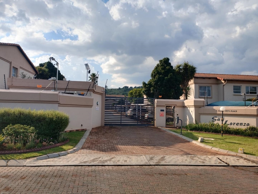 2 Bedroom Property for Sale in Meyersdal Gauteng