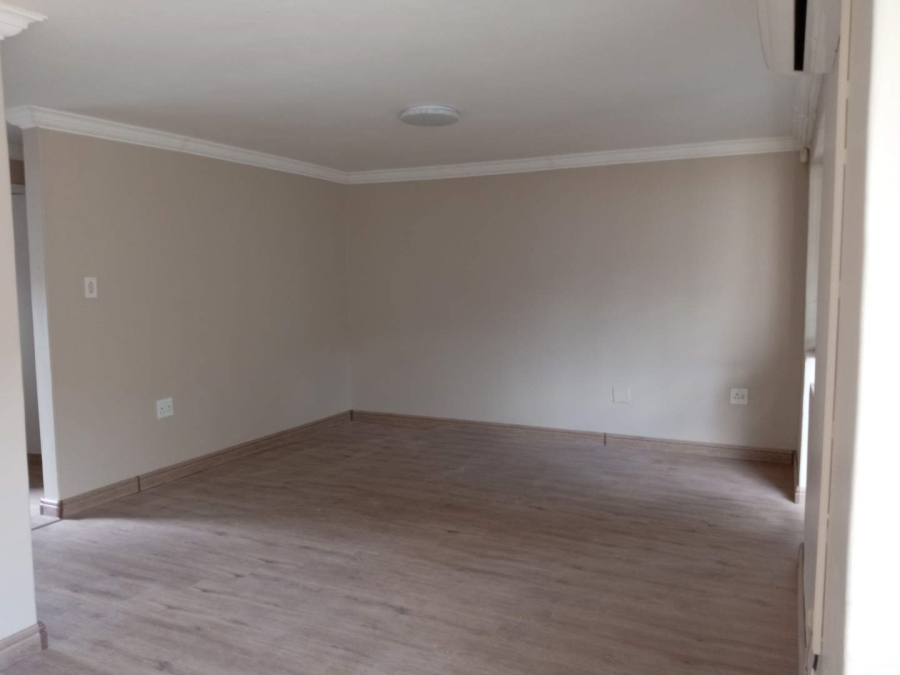 To Let 2 Bedroom Property for Rent in Hennopspark Gauteng