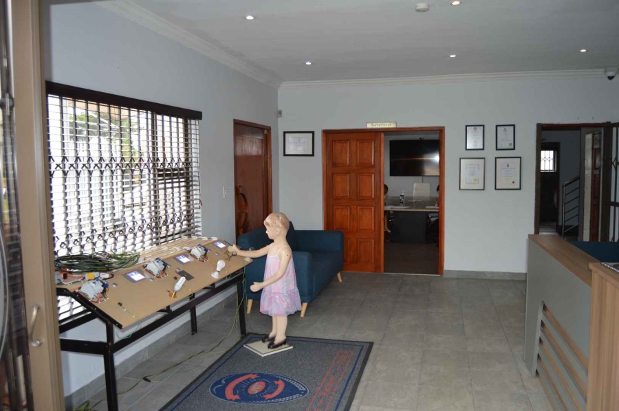 Commercial Property for Sale in New Redruth Gauteng