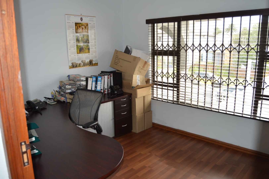 Commercial Property for Sale in New Redruth Gauteng