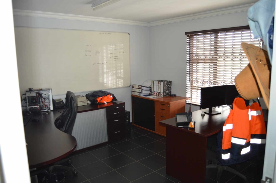 Commercial Property for Sale in New Redruth Gauteng