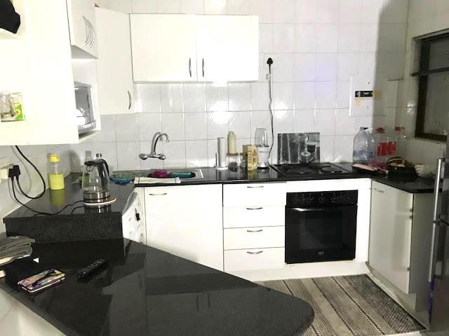To Let 1 Bedroom Property for Rent in Benmore Gardens Gauteng