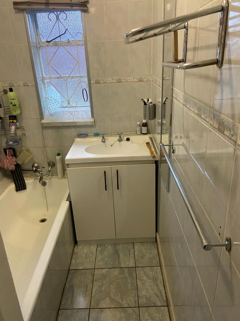 3 Bedroom Property for Sale in South Hills Gauteng
