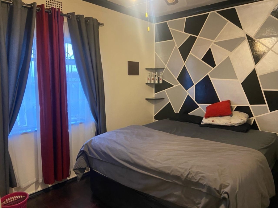 3 Bedroom Property for Sale in South Hills Gauteng