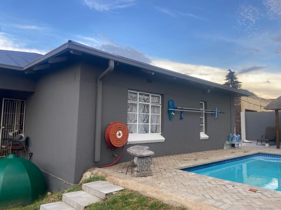 3 Bedroom Property for Sale in South Hills Gauteng