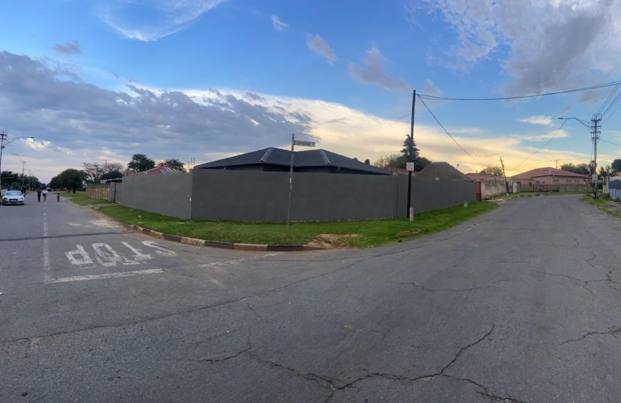 3 Bedroom Property for Sale in South Hills Gauteng