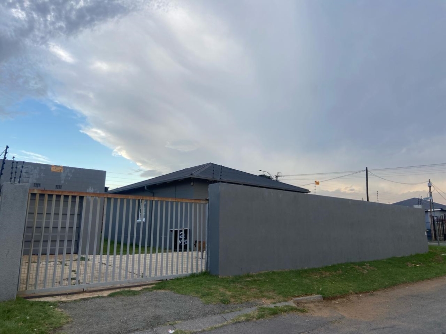 3 Bedroom Property for Sale in South Hills Gauteng