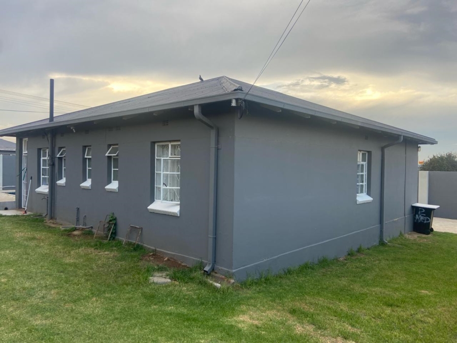 3 Bedroom Property for Sale in South Hills Gauteng