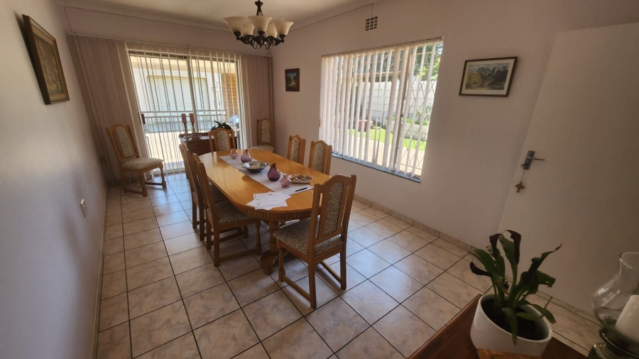 4 Bedroom Property for Sale in Brackendowns Gauteng