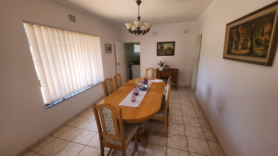 4 Bedroom Property for Sale in Brackendowns Gauteng
