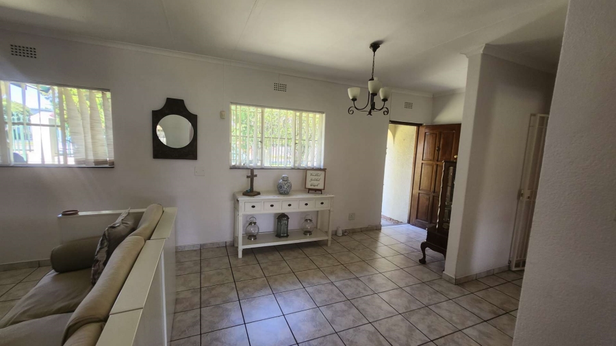 4 Bedroom Property for Sale in Brackendowns Gauteng