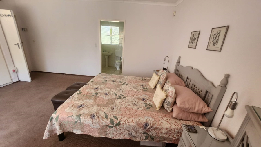 4 Bedroom Property for Sale in Brackendowns Gauteng