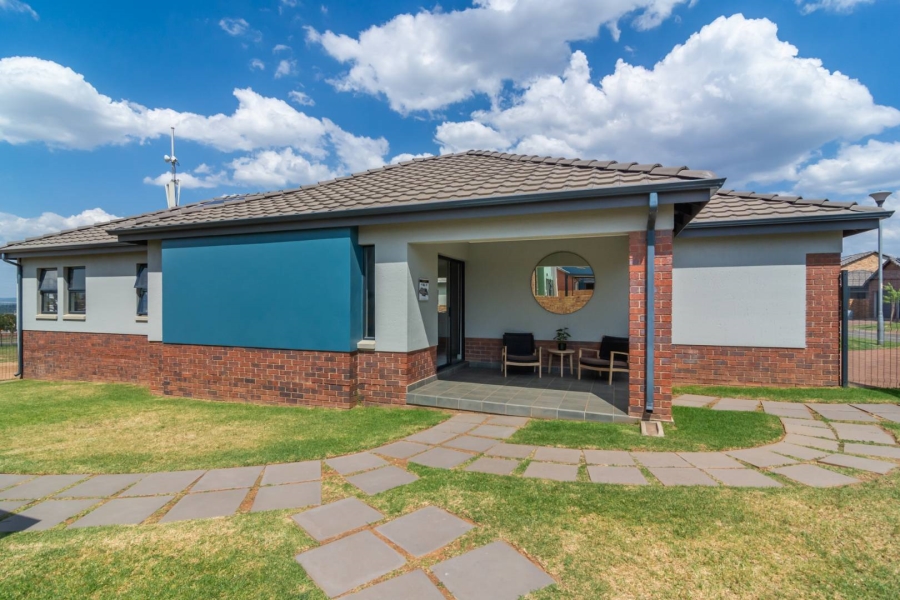3 Bedroom Property for Sale in Lion Pride Gauteng