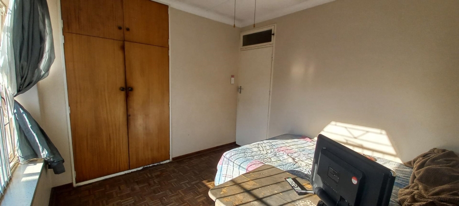 3 Bedroom Property for Sale in Verwoerdpark Gauteng