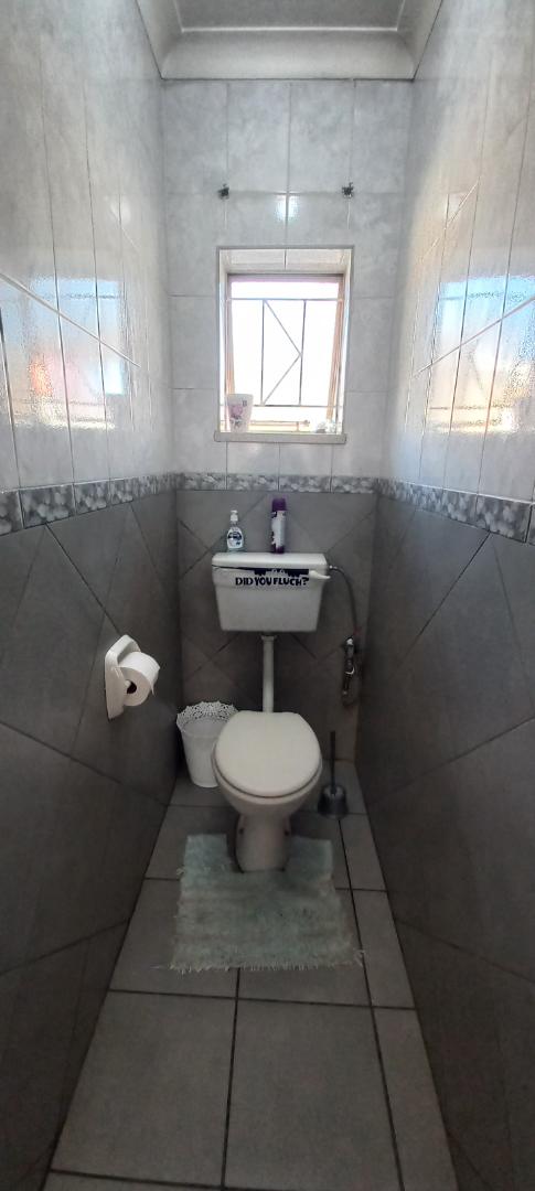 3 Bedroom Property for Sale in Verwoerdpark Gauteng