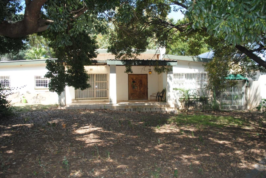 5 Bedroom Property for Sale in Rietfontein A H Gauteng