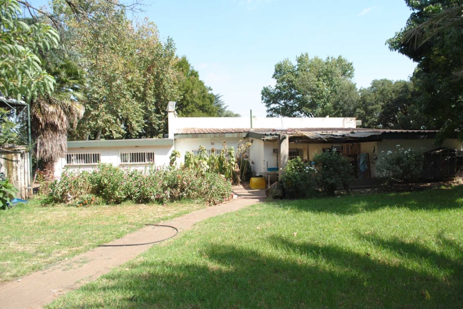 5 Bedroom Property for Sale in Rietfontein A H Gauteng