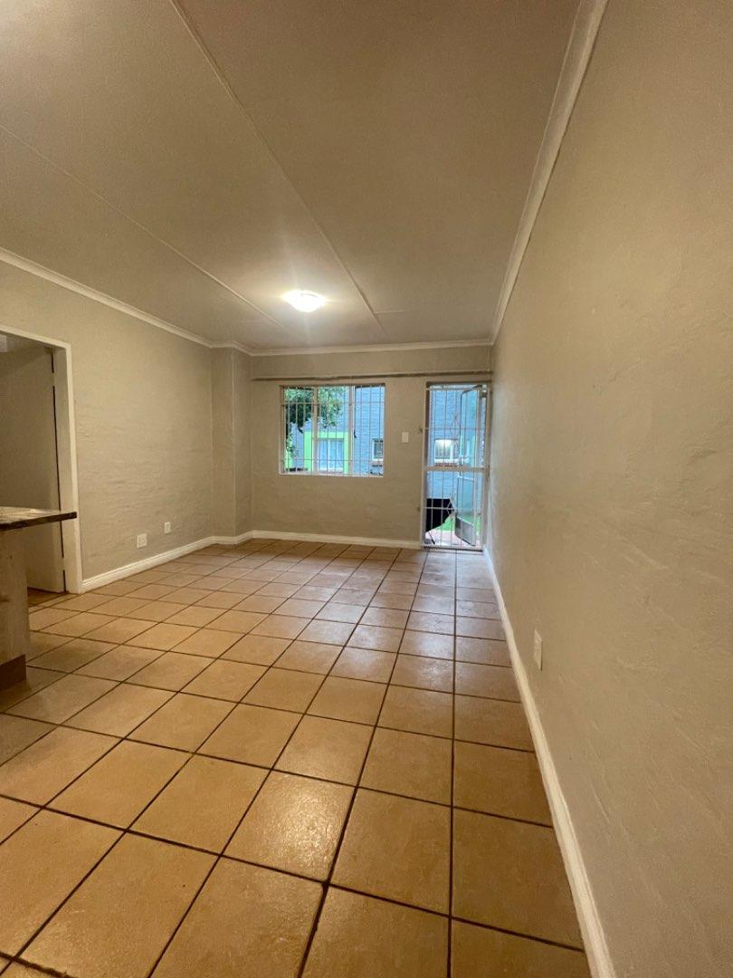 To Let 1 Bedroom Property for Rent in Erasmuskloof Gauteng
