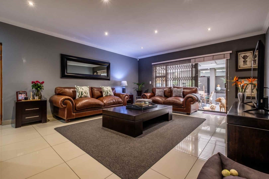 4 Bedroom Property for Sale in Brackenhurst Gauteng