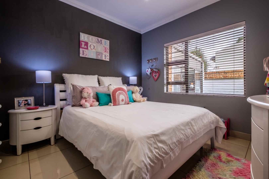 4 Bedroom Property for Sale in Brackenhurst Gauteng