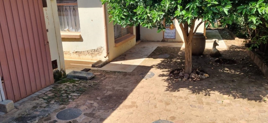 2 Bedroom Property for Sale in Mamelodi East Gauteng