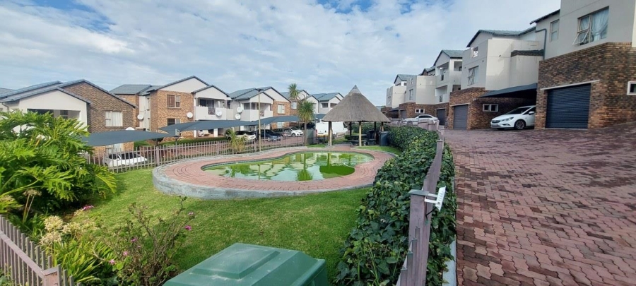2 Bedroom Property for Sale in Winchester Hills Gauteng