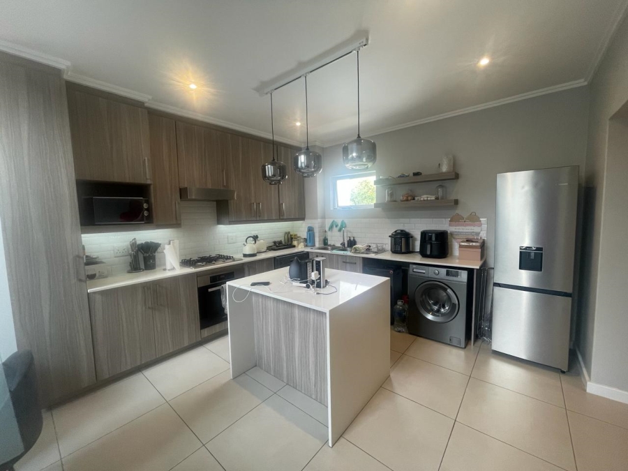 2 Bedroom Property for Sale in Morningside Gauteng