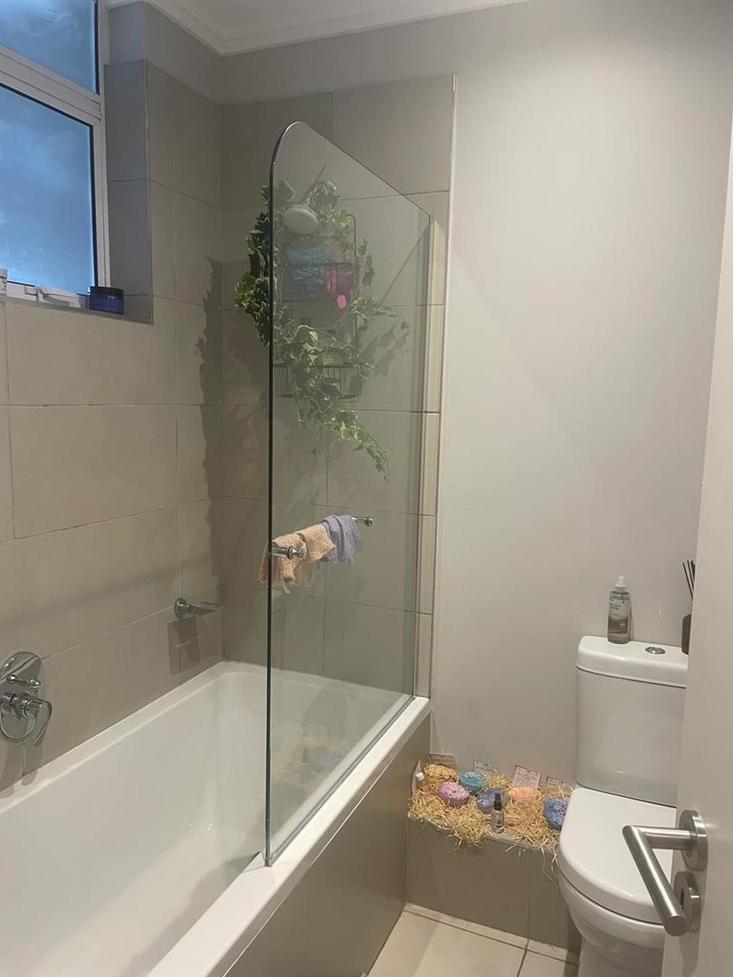 2 Bedroom Property for Sale in Morningside Gauteng