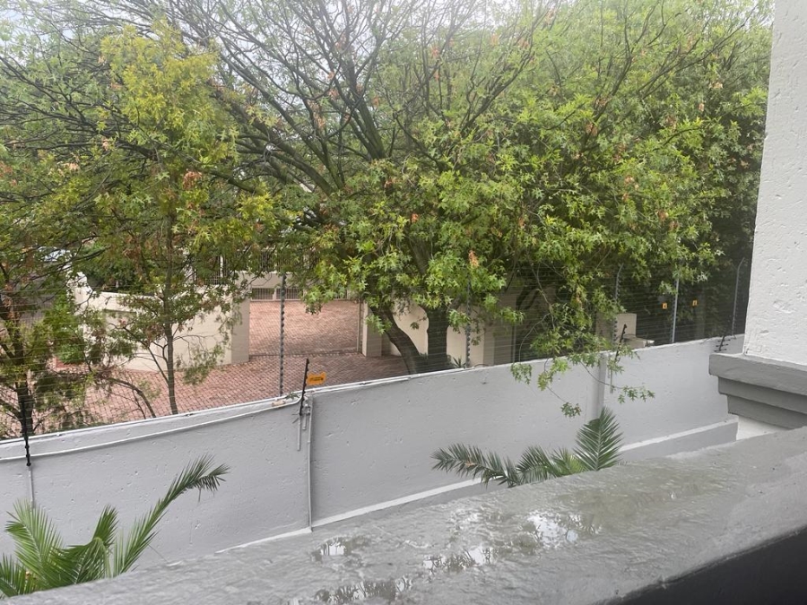 2 Bedroom Property for Sale in Sunninghill Gauteng