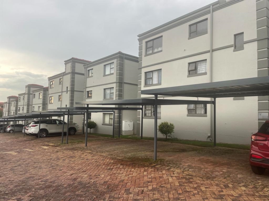 2 Bedroom Property for Sale in Sunninghill Gauteng