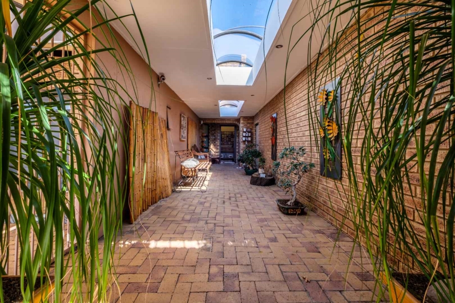 4 Bedroom Property for Sale in Meyersdal Gauteng