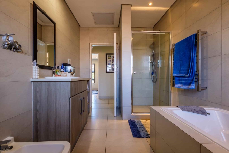 4 Bedroom Property for Sale in Meyersdal Gauteng