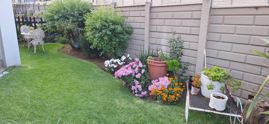 2 Bedroom Property for Sale in Meyersdal Gauteng