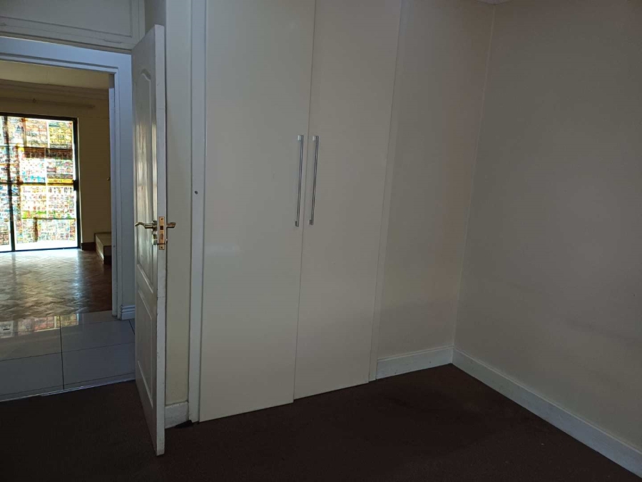 4 Bedroom Property for Sale in Brackenhurst Gauteng
