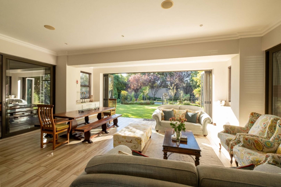 5 Bedroom Property for Sale in Bryanston Gauteng