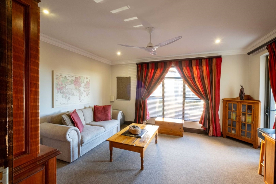 5 Bedroom Property for Sale in Bryanston Gauteng