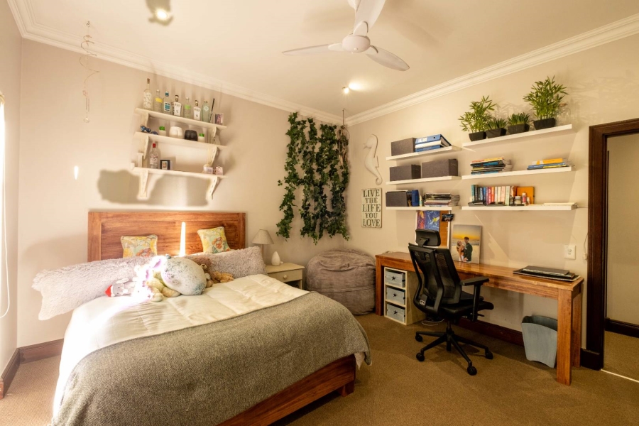 5 Bedroom Property for Sale in Bryanston Gauteng