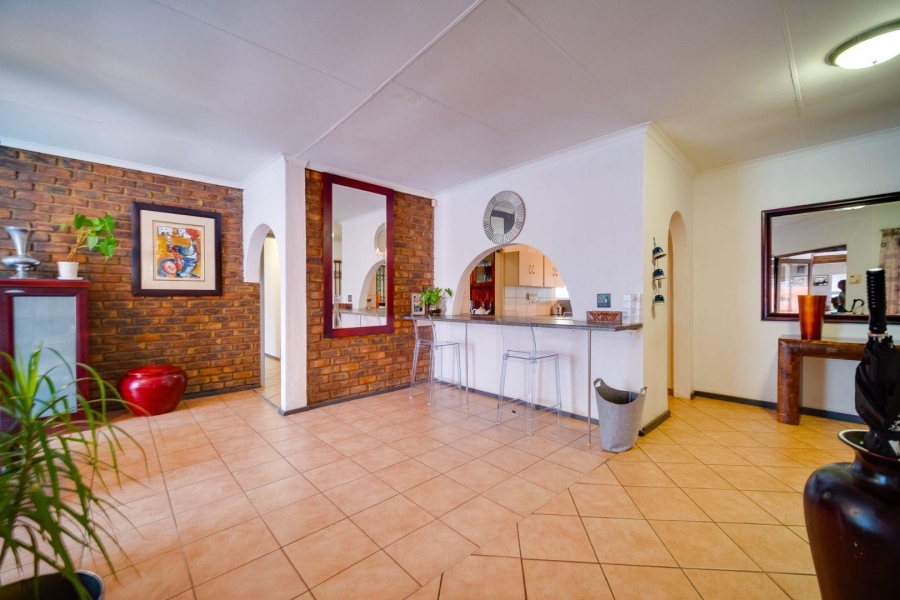 4 Bedroom Property for Sale in Brackenhurst Gauteng