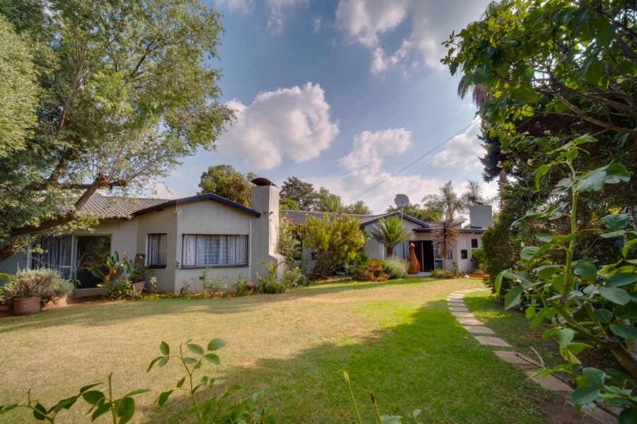 4 Bedroom Property for Sale in Brackenhurst Gauteng