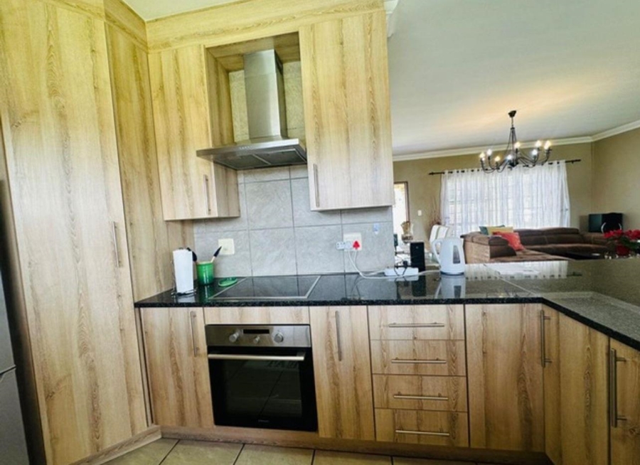 3 Bedroom Property for Sale in Verwoerdpark Gauteng