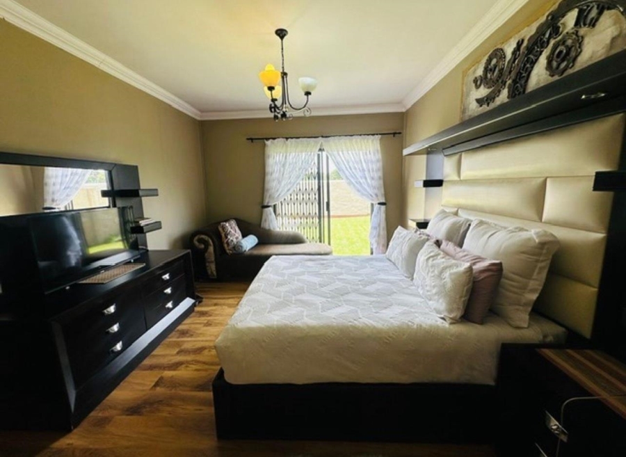 3 Bedroom Property for Sale in Verwoerdpark Gauteng