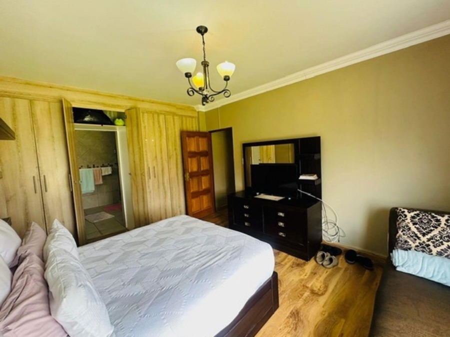 3 Bedroom Property for Sale in Verwoerdpark Gauteng